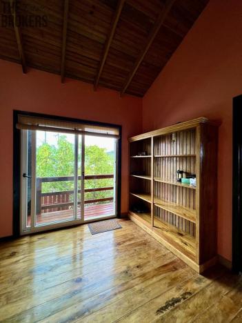 Prodej rodinného domu, Coxen Hole, Roatán, Honduras, 139 m2