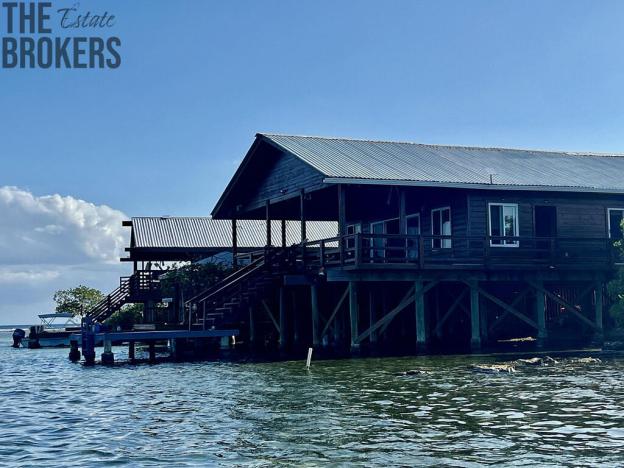 Prodej rodinného domu, Coxen Hole, Roatán, Honduras, 139 m2