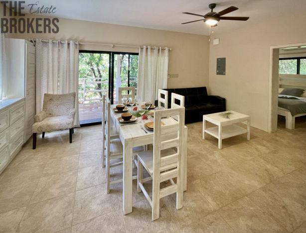 Prodej komerční, Coxen Hole, Roatán, Honduras, 304 m2