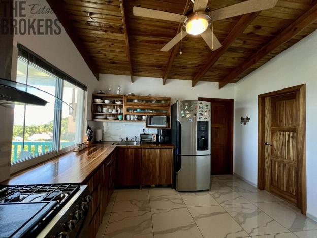 Prodej rodinného domu, Coxen Hole, Roatán, Honduras, 278 m2