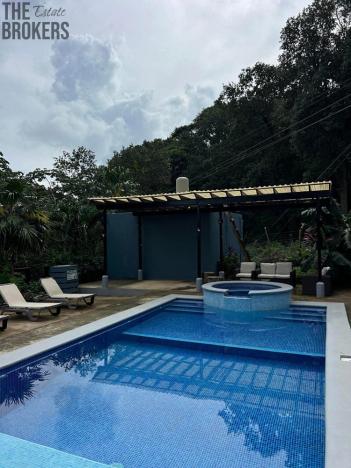 Prodej bytu, Coxen Hole, Roatán, Honduras, 186 m2