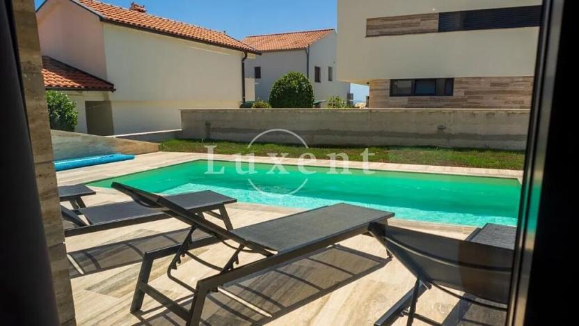 Prodej vily, Privlaka, Chorvatsko, 250 m2