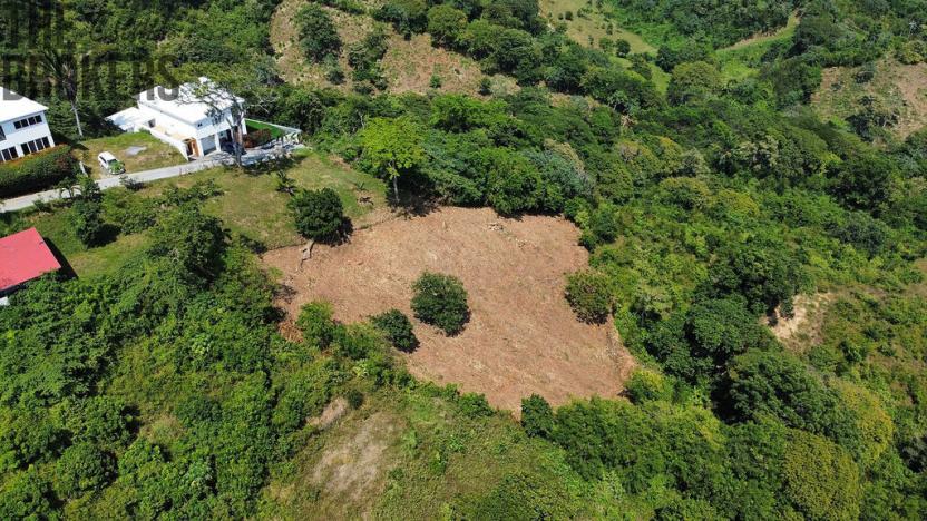 Prodej pozemku, French Harbour, Roatán, Honduras, 2428 m2