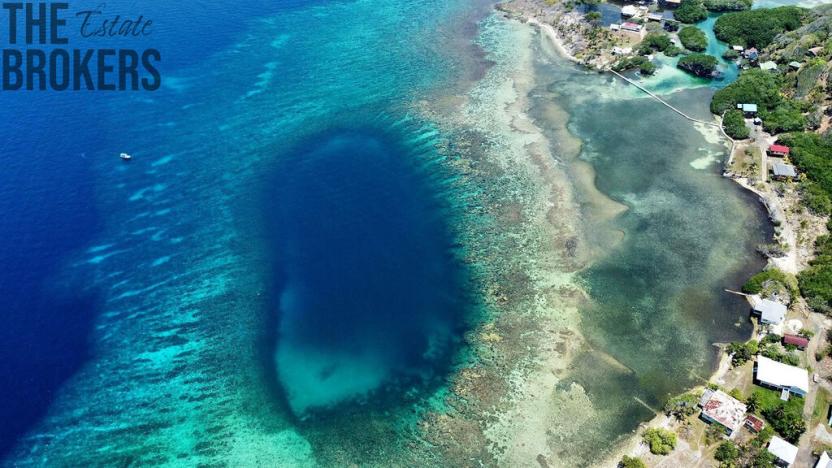 Prodej pozemku, Coxen Hole, Roatán, Honduras, 1000 m2