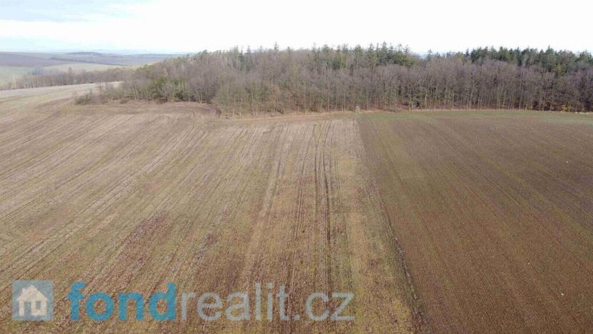 Prodej pole, Terešov, 2574 m2