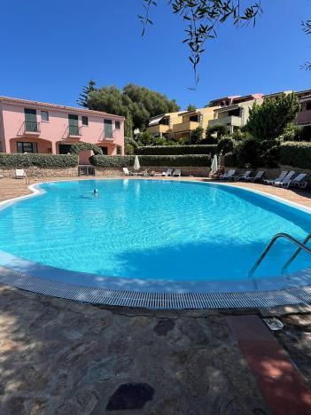 Prodej bytu 1+1, Badesi, Sardinie, Itálie, 40 m2