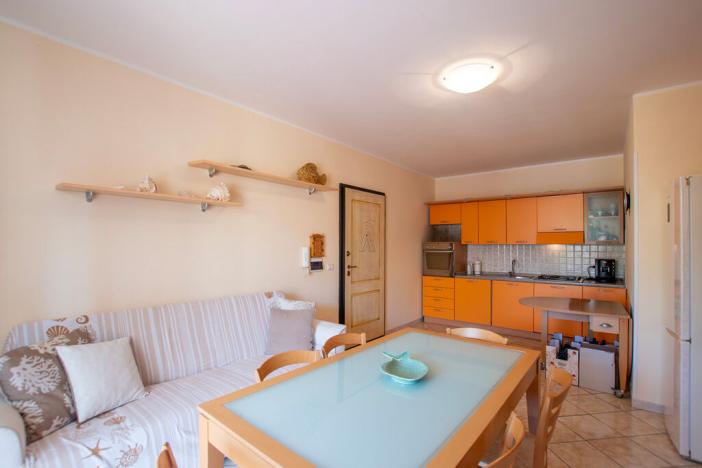 Prodej bytu 2+1, Badesi, Sardinie, Itálie, 68 m2