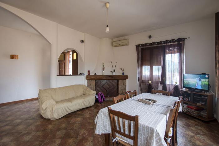 Prodej rodinného domu, Viddalba, Sardinie, Itálie, 129 m2