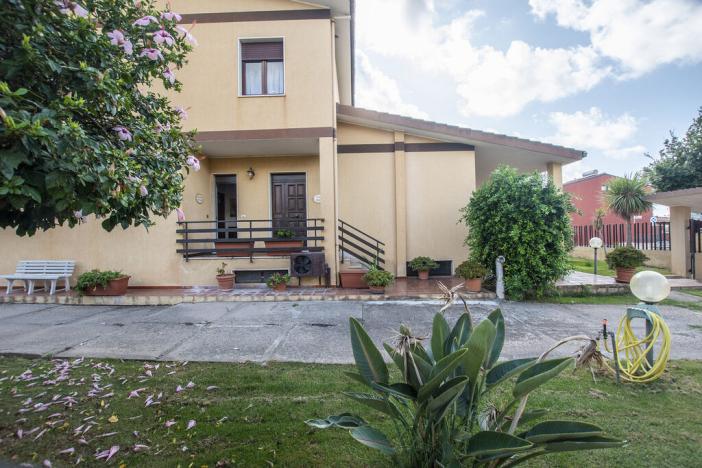 Prodej rodinného domu, Santa Maria Coghinas, Sardinie, Itálie, 450 m2