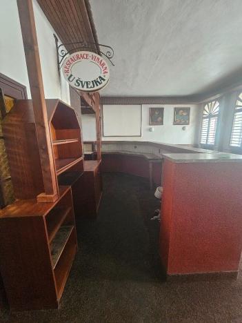 Pronájem obchodního prostoru, České Budějovice - České Budějovice 7, Matice školské, 300 m2