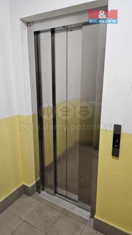 Prodej bytu 3+1, Praha - Holešovice, Ortenovo náměstí, 90 m2