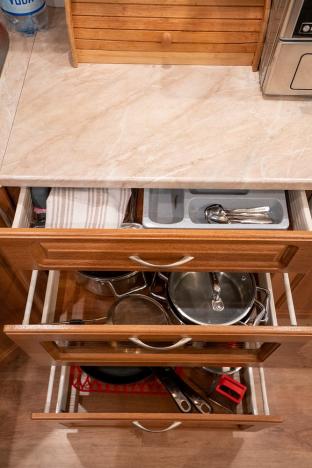 Prodej bytu 3+kk, Karlovy Vary, Kolmá, 71 m2