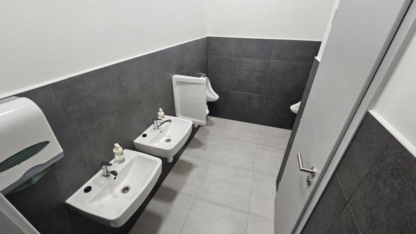 Pronájem kanceláře, Králův Dvůr, Plzeňská