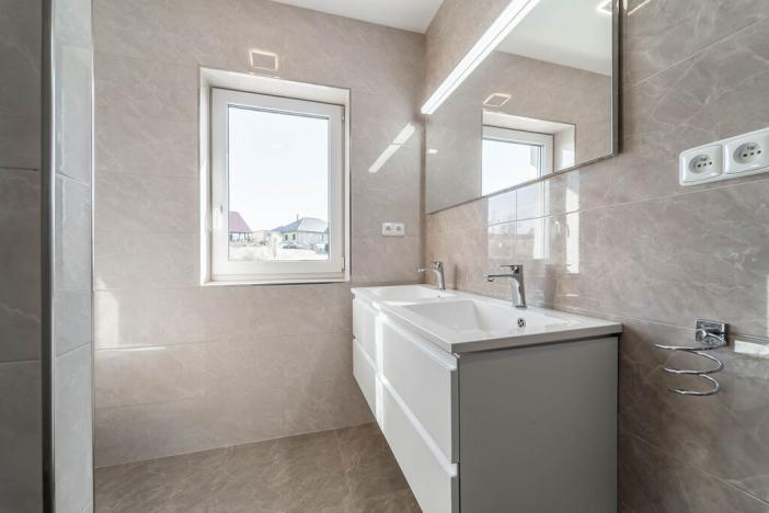 Prodej rodinného domu, Tmaň, K Vodojemu, 261 m2