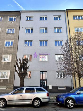 Pronájem bytu 1+kk, Olomouc - Hodolany, Zeyerova, 18 m2