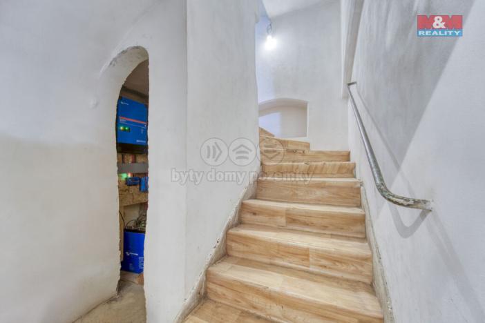 Pronájem výrobních prostor, Králův Dvůr, Plzeňská, 189 m2