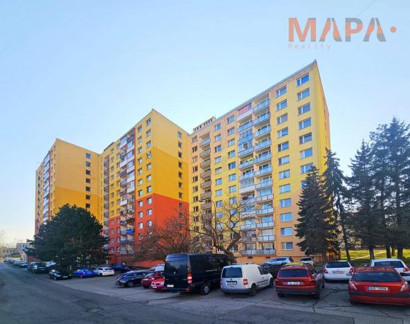 Pronájem bytu 2+1, Chomutov, Holešická, 62 m2