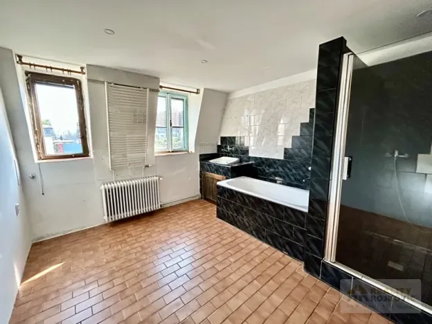 Prodej vily, Broumov, třída Masarykova, 360 m2