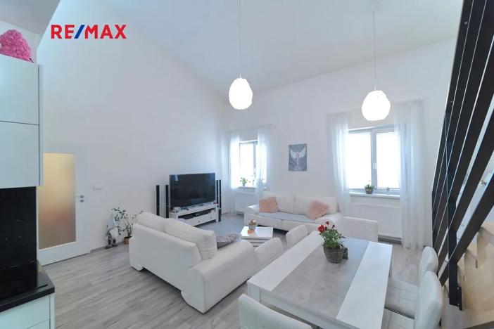 Prodej bytu 4+kk, Plzeň, Vrchlického, 125 m2