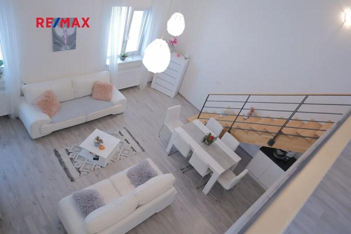 Prodej bytu 4+kk, Plzeň, Vrchlického, 125 m2