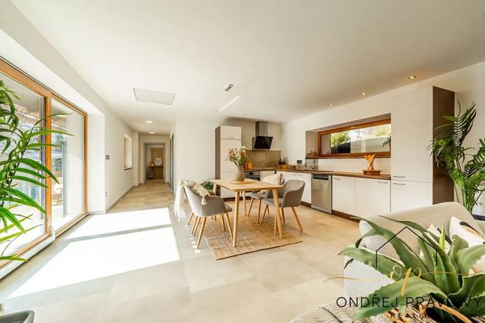 Prodej rodinného domu, Svinaře, Hlavní, 85 m2