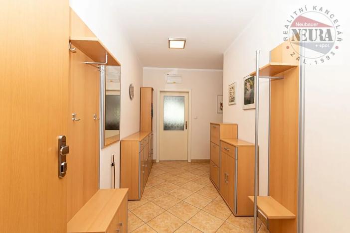 Prodej bytu 4+kk, Praha - Hostivař, Bratislavská, 94 m2