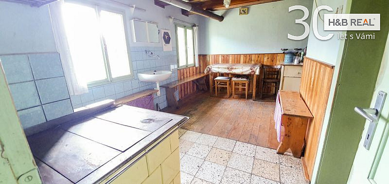 Prodej komerční, Huslenky, 150 m2