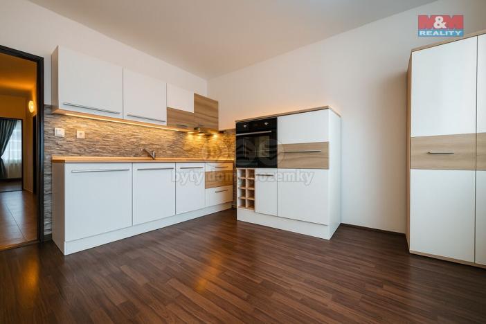 Prodej bytu 3+1, Český Krumlov - Domoradice, Urbinská, 93 m2