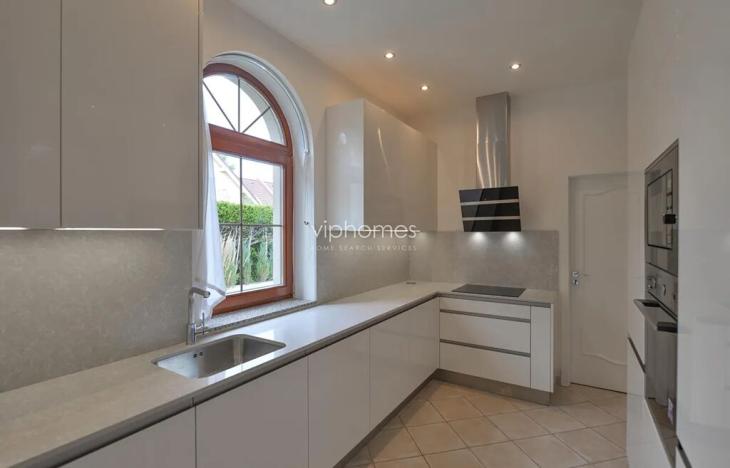 Pronájem vily, Praha - Nebušice, Nebušická, 270 m2