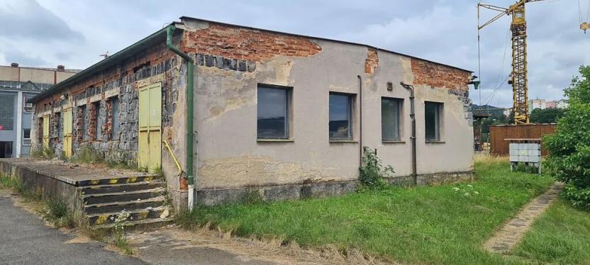 Prodej komerční nemovitosti, Děčín, Vítězství, 12815 m2