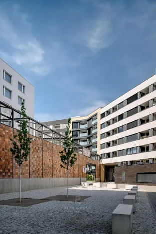 Pronájem garáže, Praha - Holešovice, U Pergamenky, 15 m2