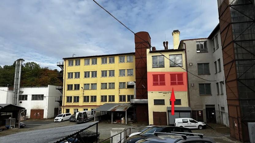 Pronájem výrobních prostor, Třebíč, V. Nezvala, 102 m2