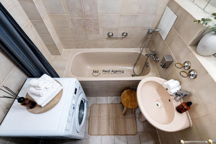 Prodej bytu 2+1, Praha - Staré Město, Karoliny Světlé, 47 m2