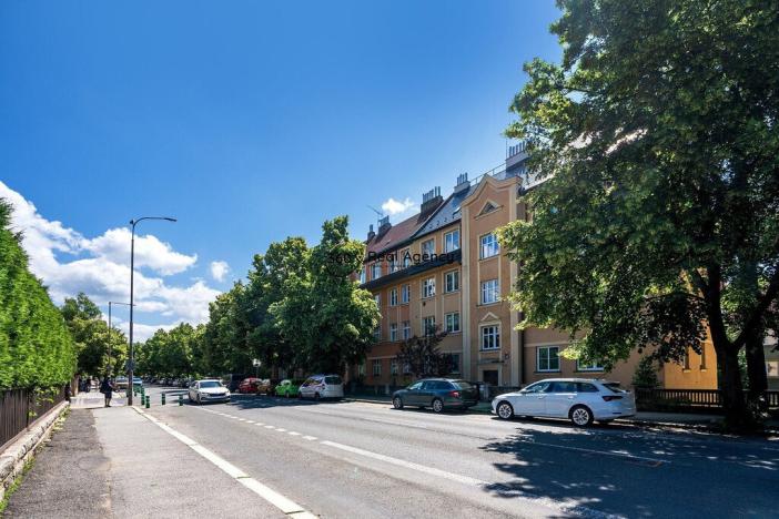 Prodej bytu 3+1, Liberec - Liberec V-Kristiánov, Husova, 90 m2