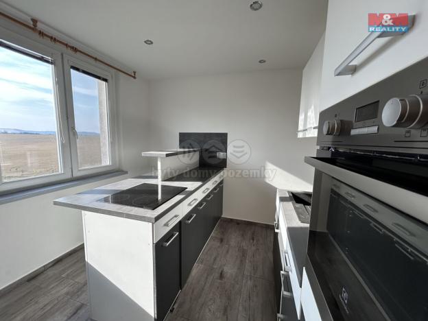 Pronájem bytu 2+1, Žatec, Růžová, 60 m2
