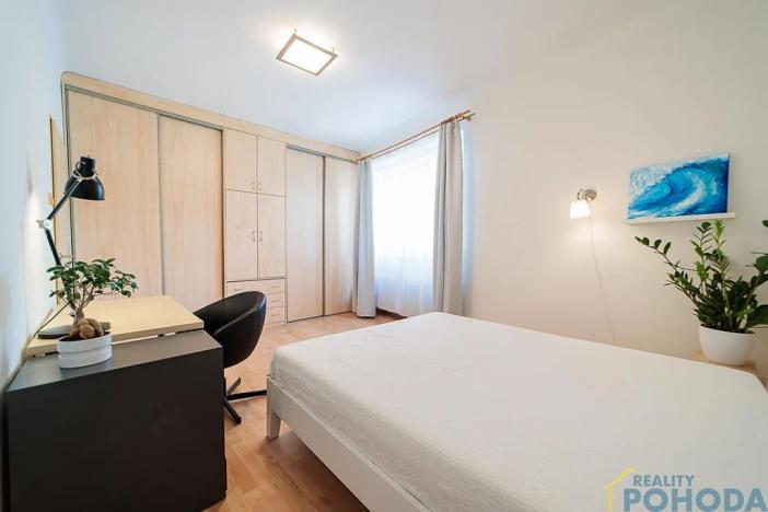 Prodej bytu 2+1, Praha - Žižkov, Biskupcova, 69 m2