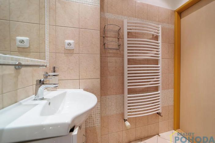 Prodej bytu 2+1, Praha - Žižkov, Biskupcova, 69 m2