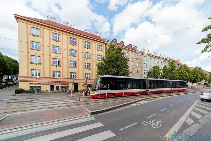 Prodej bytu 2+1, Praha - Žižkov, Biskupcova, 69 m2