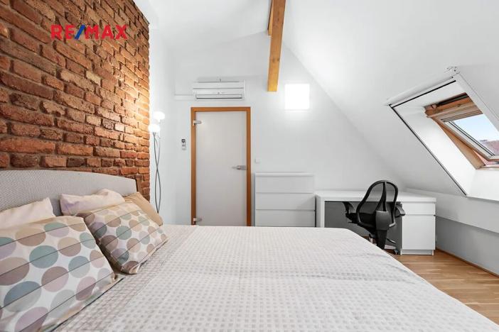 Prodej bytu 3+kk, Praha - Smíchov, Preslova, 95 m2