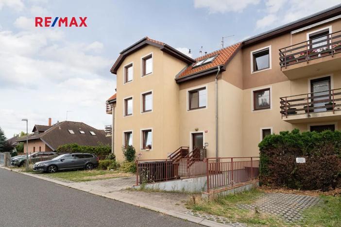 Prodej bytu 3+kk, Jesenice, Mezi Domy, 84 m2