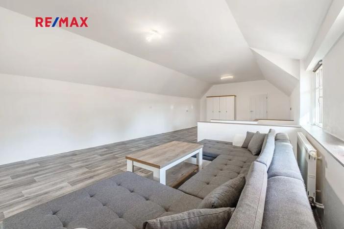 Prodej rodinného domu, Hrobčice, 174 m2