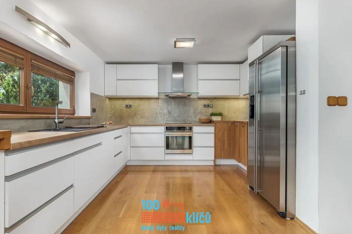 Prodej rodinného domu, Praha - Lipence, Jílovišťská, 400 m2