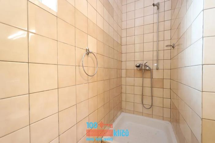 Prodej rodinného domu, Klučov, 251 m2