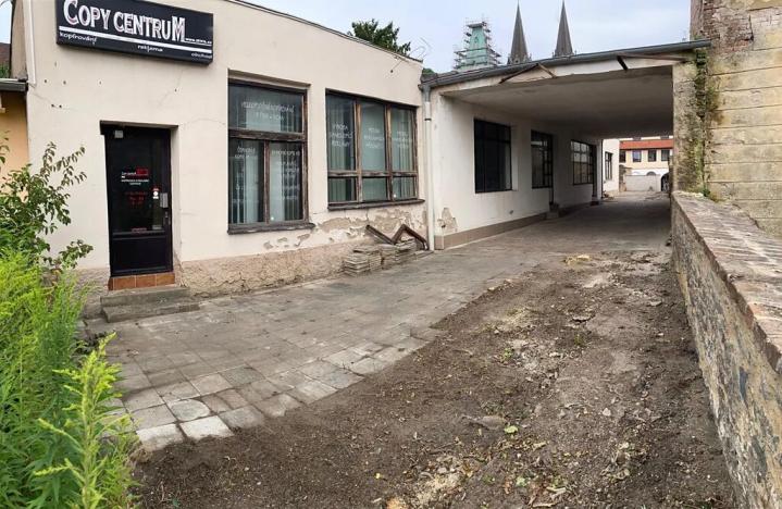 Prodej obchodního prostoru, Kolín, Kouřimská, 810 m2