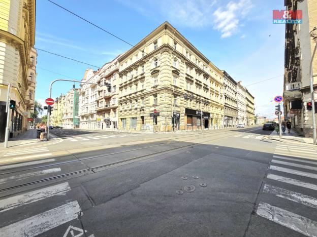 Prodej bytu 3+1, Praha - Smíchov, Zborovská, 89 m2