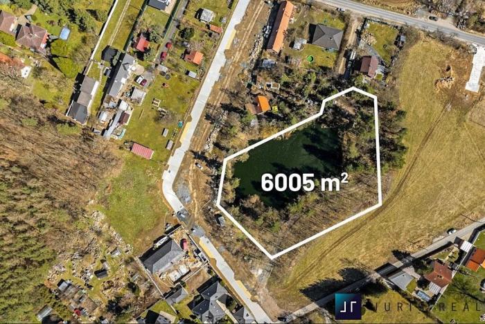 Prodej komerčního pozemku, Mukařov, 5830 m2