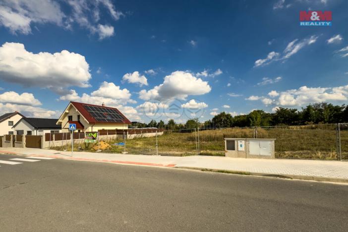 Prodej pozemku pro bydlení, Chýně, 1301 m2