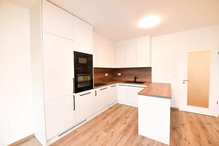 Pronájem bytu 3+kk, Praha - Modřany, Zlochova, 72 m2