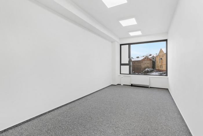 Pronájem kanceláře, Liberec - Liberec II-Nové Město, Chrastavská, 17 m2