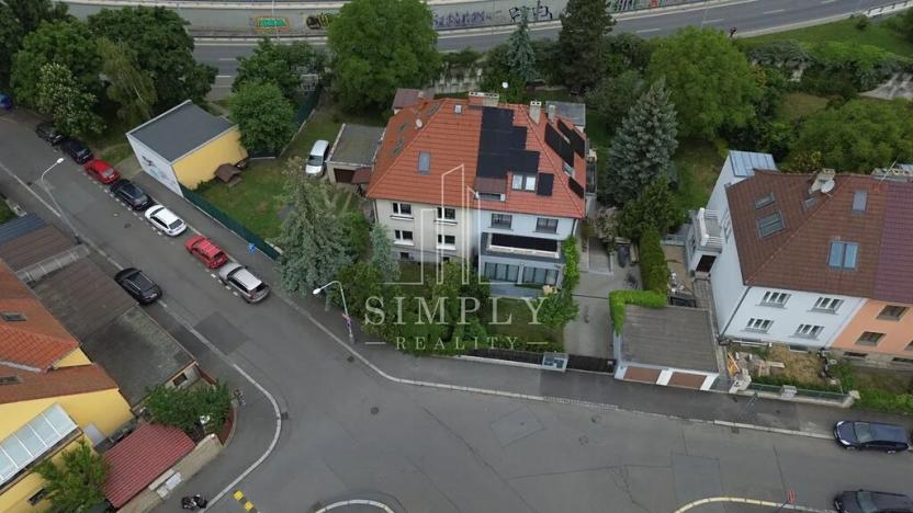 Prodej obchodního prostoru, Praha - Hostivař, Herbenova, 360 m2